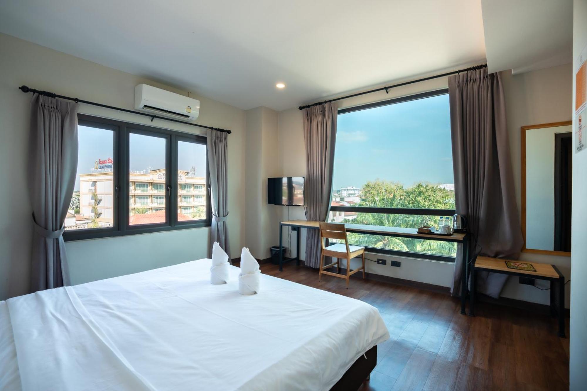 Siri Hotel Vientiane Exterior foto