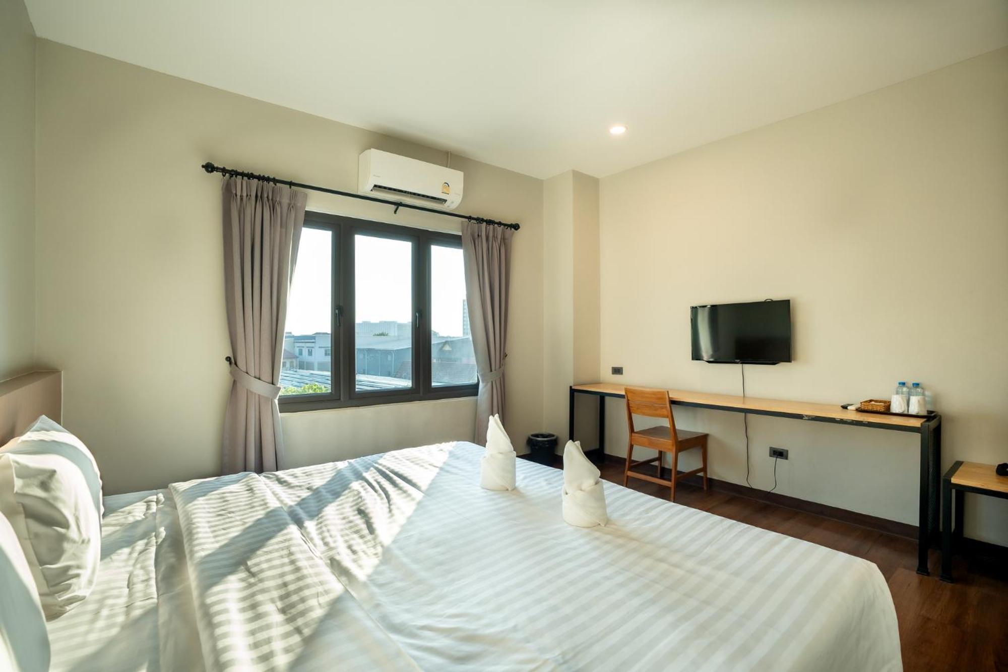 Siri Hotel Vientiane Exterior foto